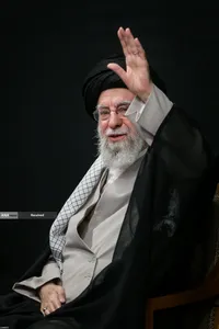 بزرگداشت شهدای جنگ تحمیلی اخیر با حضور رهبر معظم انقلاب