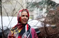 تهیه‌کننده «پایتخت»: از قافله وطن عقب نمانید