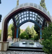 بهسازی و مرمت یادمان شهدای گمنام دانشگاه آزاد اسلامی بابل با هدف ترویج فرهنگ ایثار و شهادت