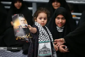 بزرگداشت شهدای جنگ تحمیلی اخیر با حضور رهبر معظم انقلاب