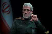 قاآنی: اگر با پای خود از جنوب لبنان خارج نشوید، حماسه سال ۲۰۰۰ تکرار خواهد شد