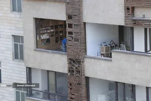 آسیب به ساختمان های مجاور در حمله رژیم صهیونی به محله گیشا و منازل مردم، شهروندان و دانشمندان هسته ای کشورمان در جریان جنگ تحمیلی دوازده روزه