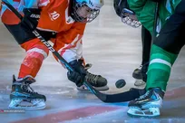 برگزاری همزمان دو مسابقه هاکی در دو پیست استاندارد المپیکی