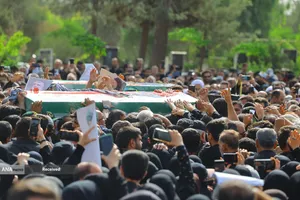 تشییع پیکر سردار شهید امیر علی حاجی زاده و و سردار محمود باقری فرمانده موشکی این نیرو