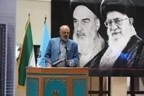 رهبر شهید؛ معلم کبیر انقلاب و نماد فرزانگی و حمایت از جریان علمی کشورند