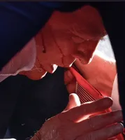 کامل‌ترین فیلم ترور ترامپ/ از لحظه‌ قبل از شلیک تا انتقال به خودرو