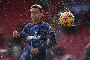 برنان جانسون، مهاجم ولزی تاتنهام قبل از بازی لیگ برتر فوتبال انگلیس بین کریستال پالاس و تاتنهام هاتسپور