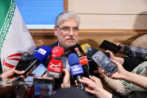 حسین سیمایی صراف وزیر علوم در آیین نکوداشت اعضای هیأت علمی دانشگاه&zwnj;ها