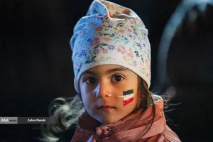 اجتماع بیعت مردم با رهبر سوم انقلاب اسلامی
