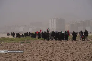 هم قدم تا وداع