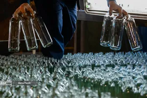 کارخانه شیشه