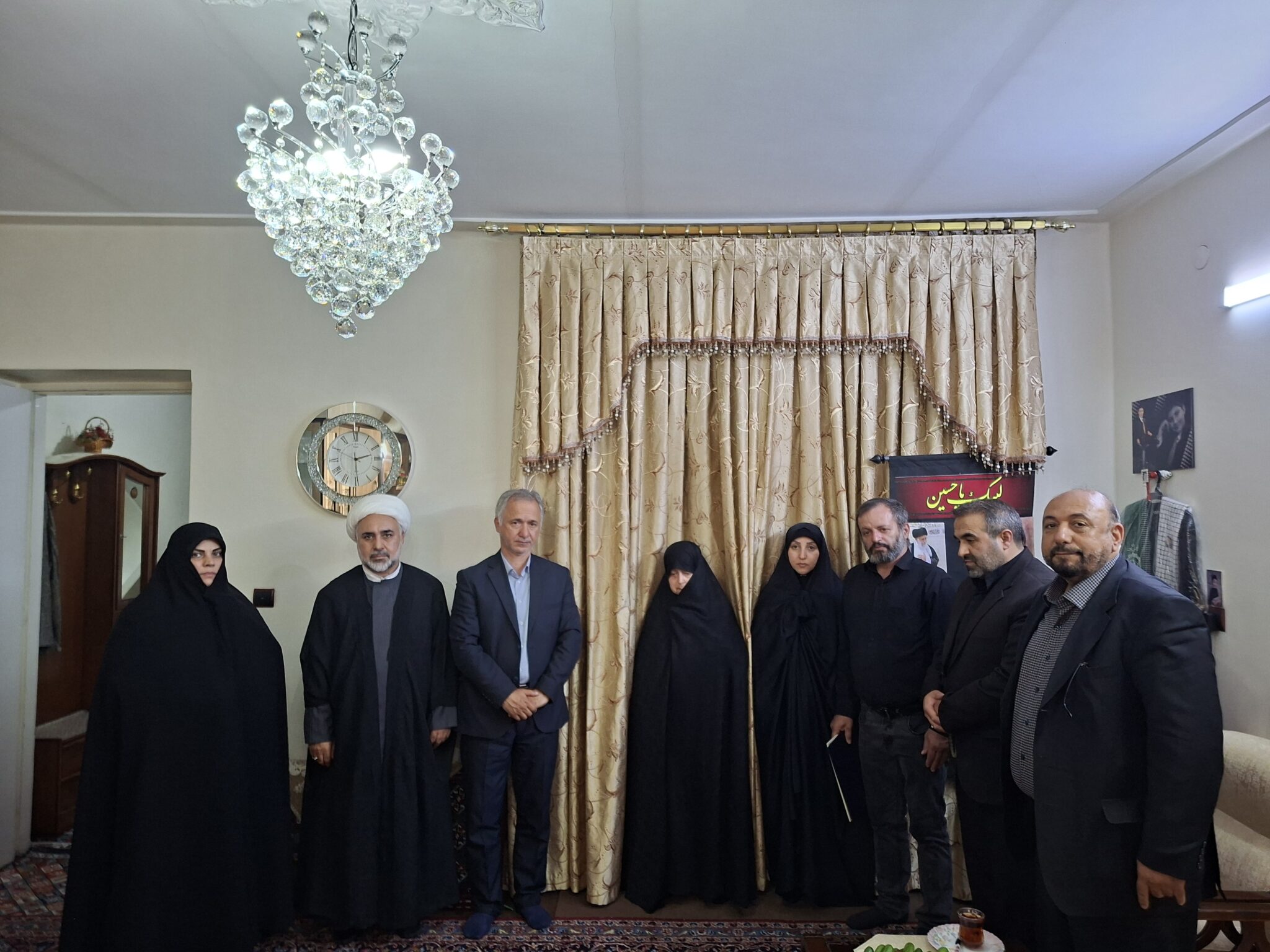 تغذیه روحی در کنار خانواده‌های شهدا؛ تأکید معاون علوم انسانی و رئیس مرکز امور شاهد دانشگاه آزاد بر جایگاه رفیع ایثارگران