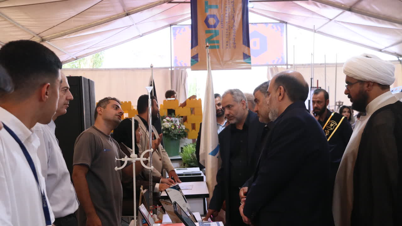 هوش مصنوعی باید در خدمت هوش انسانی و تعالی انسان قرار گیرد