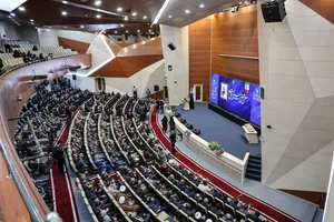 آئین بزرگداشت مقام استاد و سرآمدان آموزشی