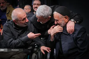 آخرین شب عزاداری شهادت حضرت زهرا(س) در حسینیه امام خمینی(ره)