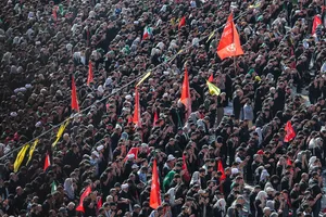 مراسم اقامه نماز بر پیکر امام شهید امت