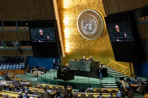 دکتر مسعود پزشکیان رئیس&zwnj;جمهوری اسلامی ایران در سخنرانی خود در هشتاد و یکمین مجمع عمومی سازمان ملل متحد، با اشاره به اتهاماتی که رئیس جمهور آمریکا علیه ایران مطرح کرد، گفت: ما تروریست نیستیم؛ ما قربانی تروریسم هستیم،رئیس جمهور با اشاره به حملات انجام&zwnj;شده علیه ایران اظهار کرد: رهبر ما را بدون هیچ دلیل و برهانی ترور کردند و در حملات صورت&zwnj;گرفته، مدارس، مراکز ورزشی، بیمارستان&zwnj;ها، دانشگاه&zwnj;ها، پل&zwnj;ها و زیرساخت&zwnj;های کشور هدف قرار گرفته&zwnj;اند