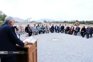  بازدید دکتر رنجبر و حجت&zwnj;الاسلام&zwnj;والمسلمین خسروپناه از مراکز فناوری و تحقیقاتی دانشگاه آزاد اسلامی واحد اصفهان 