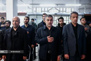 رونمایی از یادمان شهدای جنگ رمضان در مجتمع شهید صدرزاده دانشگاه آزاد