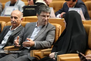  محمدهادی عسگری رئیس انجمن مدیریت کسب و کار ایران در چهارمین کنفرانس بین المللی اقتصاد و مدیریت کسب و کار