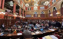 تصویب قطعنامه محدودیت اختیارات نظامی ترامپ علیه ایران در مجلس نمایندگان آمریکا