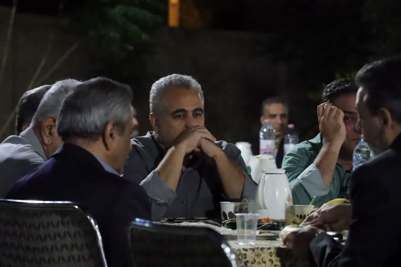 رابطه استاد و دانشجو فراتر از آموزش؛ عشق یعنی پذیرش تکلیف نسبت به مشکلات دانشجویان