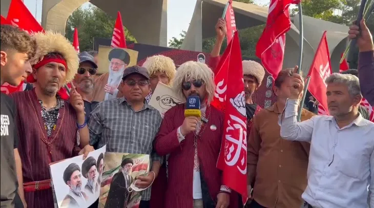 حضور کاروان عزاداران ترکمن مراوهتپه در مراسم تشییع رهبر شهید