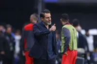 پیروانی:کنعانی زادگان با یک پنالتی تمرکزش را از دست نمی‌دهد/ تنها سرپرستی هستم که کل استادیوم به من حرف زشت می‌زنند +فیلم