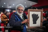 شانزدهمین جشنواره فیلم عمار در ایستگاه پایانی/ دستکش ننه‌عصمت به بهروز افخمی رسید