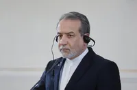 عراقچی: تروئیکا دیگر هیچ ظرفیتی برای مذاکره ندارد/ لاوروف: اروپا قوانین را به نفع خود تفسیر و تحمیل می‌کند