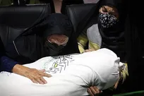 عفت گلبازی، مادر شهید باقری در زنجان درگذشت