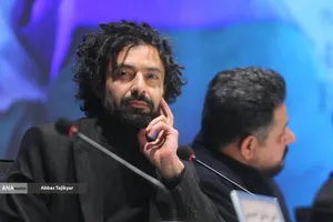 نشست خبری عوامل فیلم سینمایی آبستن