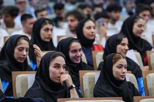 تجلیل از تیم&zwnj;های قهرمان دانشگاه آزاد اسلامی با حضور دکتر بیژن رنجبر