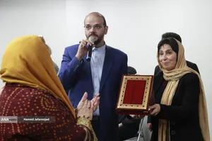  افتتاح هفتمین جشنواره تئاتر &laquo;شهر&raquo; با حضور هنرمندان و بازیگران سینما،تئاتر و تلویزیون