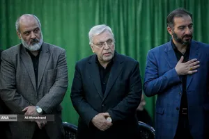 محمود&zwnj;رضا آقامیری رئیس دانشگاه شهید بهشتی در مراسم چهلمین روز شهادت دکتر محمدمهدی طهرانچی