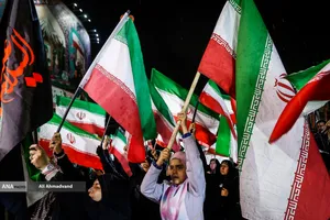 اجتماع مردمی در حمایت از رزمندگان اسلام - میدان ولیعصر (عج)