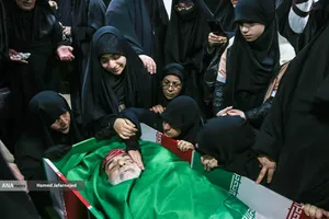 وداع با پیکر&zwnj; مطهر  شهید حجت&zwnj;الاسلام محمد مقیسه رئیس شعبه ۵۳ دیوان عالی کشور در معراج شهدای تهران