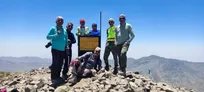 صعود تیم کوهنوردی دانشگاه آزاد به قله «نشانه کوه بحر آسمان»