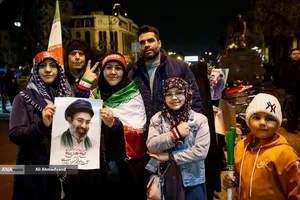 اجتماع مردمی در خونخواهی امام شهید امت - میدان امامت
