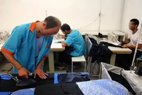 تأمین محل سکونت، اشتغال و درآمد برای معتادان با احداث مراکز امید و زندگی