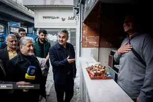 رونمایی از یادمان شهدای جنگ رمضان در مجتمع شهید صدرزاده دانشگاه آزاد