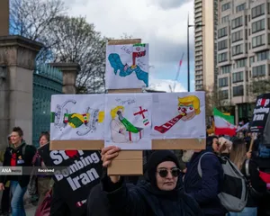 تظاهرات ساکنان لندن در حمایت از جمهوری اسلامی ایران و محکوم کردن حملات صهیونی - آمریکایی به خاک ایران