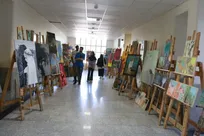 نمایش هنر در چهل‌وسومین سال تولد دانشگاه آزاد؛ فروش آثار نقاشی دانشجویان