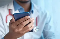 الهواتف المحمولة والسرطان.. ماذا تكشف أحدث الدراسات؟