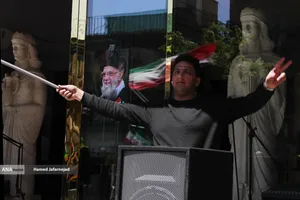 حال و هوای شهر در فراق رهبر شهید انقلاب حضرت آیت الله امام شهید سید علی خامنه ای