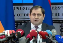 سفر وزیر دفاع ارمنستان به ایران