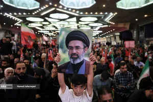 مراسم چهلم &laquo;رهبر شهید انقلاب&raquo; در تهران