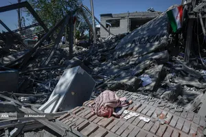 حمله هوایی آمریکایی - صهیونی به داﻧﺸﮕﺎه صنعتی شریف
