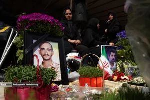  زیارت اهل قبور در پنجشنبه آخر سال 