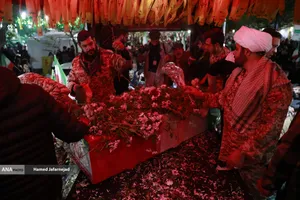 وداع و تشییع پیکر مطهر فرمانده یگان ویژه فاتحین سردار سرتیپ پاسدار شهید محمد علی فتحعلی زاده و&zwnj; همرزمانش